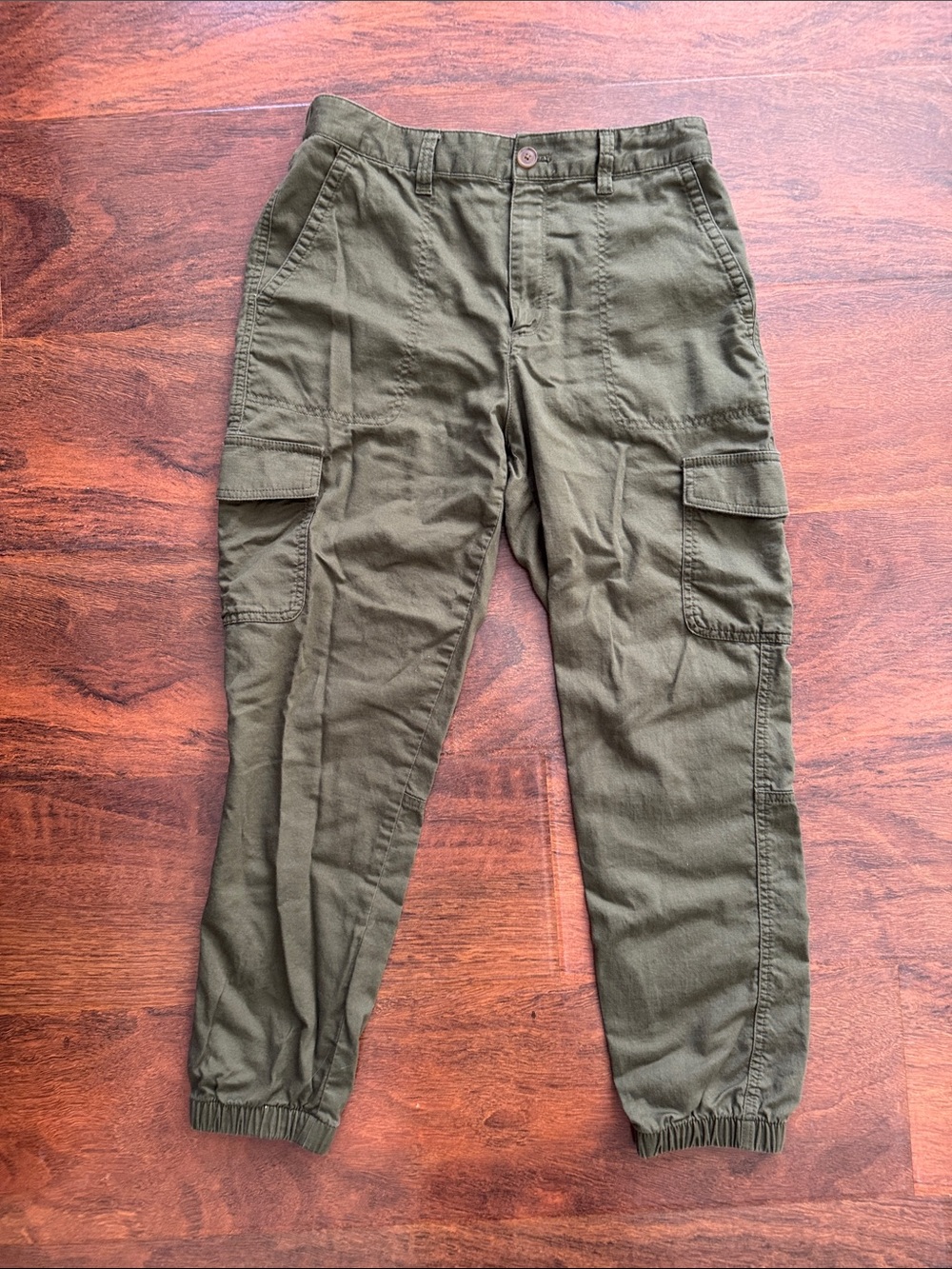 GAP girlfriend jogger size 8